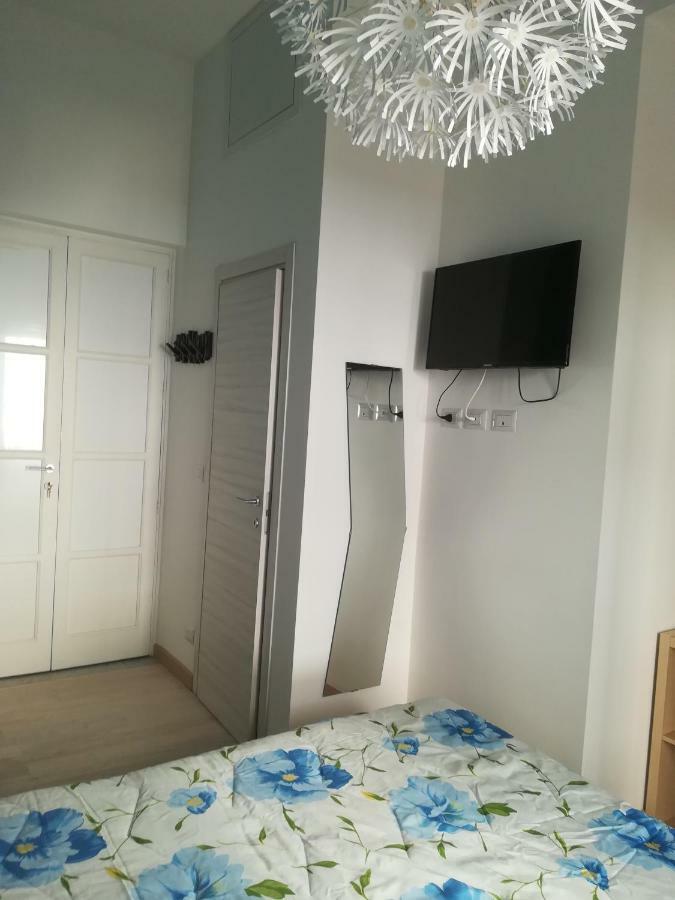 Carta Da Zucchero Hotel คาตาเนีย ภายนอก รูปภาพ